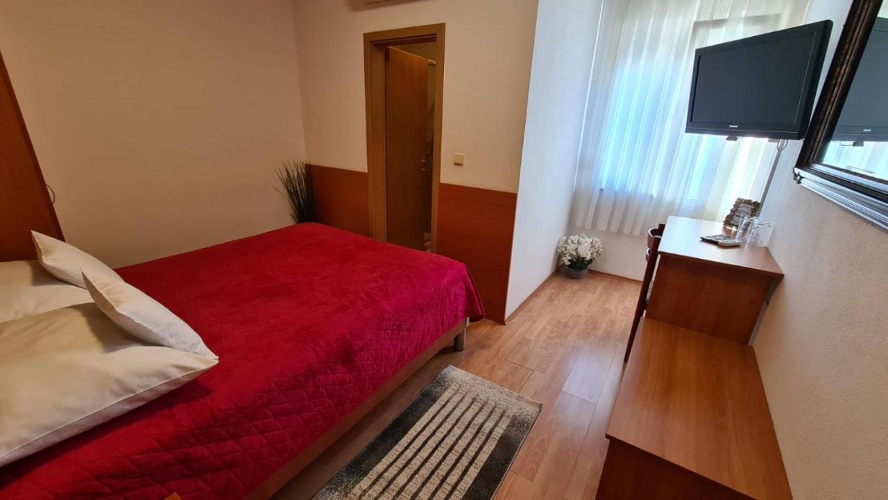 Sobe/Rooms Riva Zadar Exteriör bild