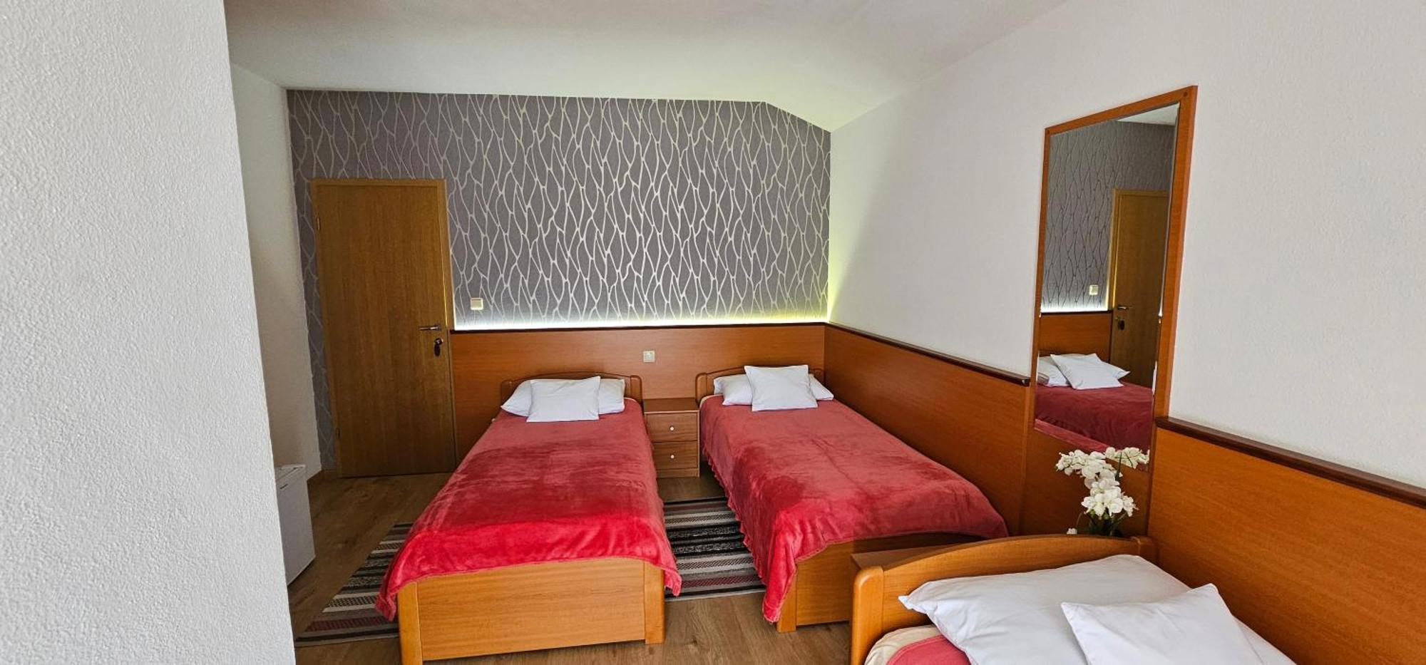 Sobe/Rooms Riva Zadar Exteriör bild